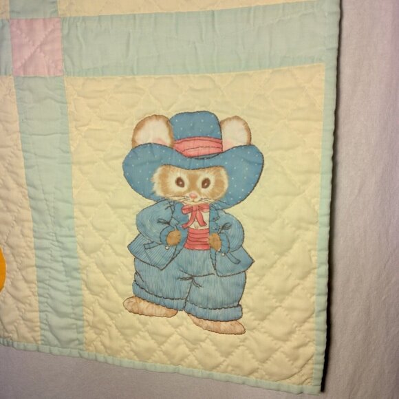 Handmade Quilted Baby Wall Hanging Yellow Green Animals Turtle Mice Ducks READ - Picture 4 of 16